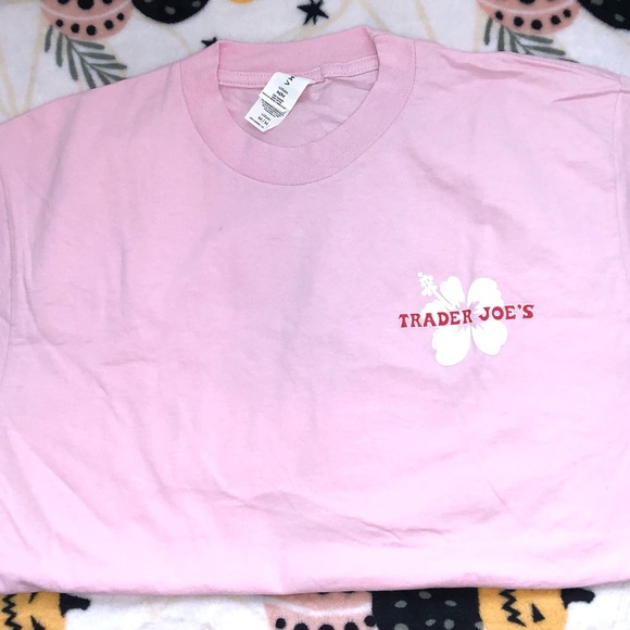 Trader Joe's T-Shirt - Picture 3 of 5
